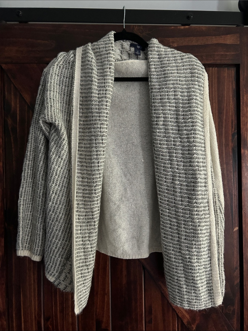 GAP Two-Tone Gray and Cream Open Front Knit Cardigan